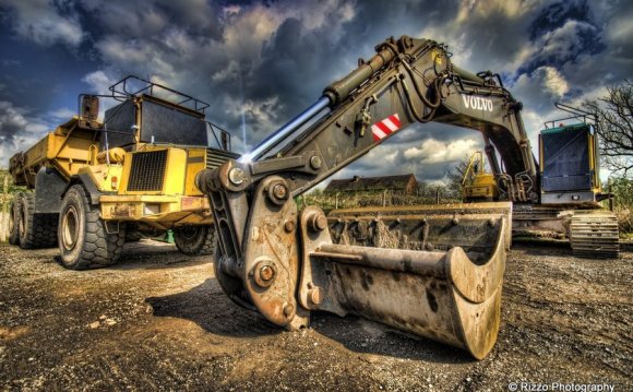 Caterpillar Equipment