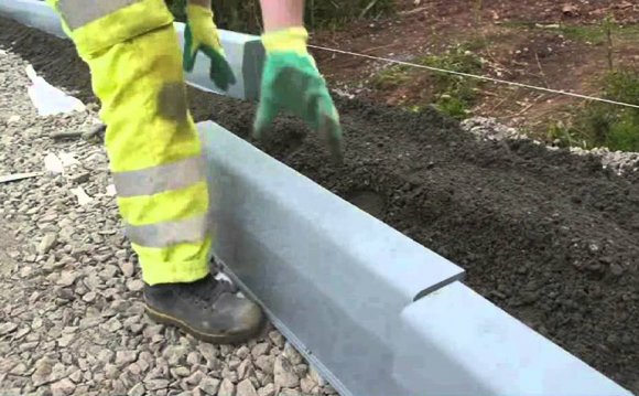 How to lay Kerbs - Aggregate