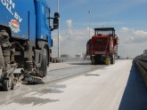 Milling concrete